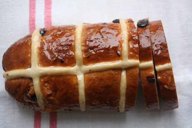 Hot cross loaf